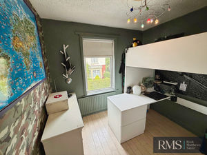 Photo 8- click for photo gallery